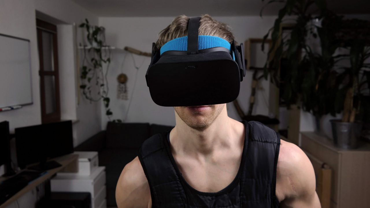 Best VR Fitness Tips for Beginners - Sweatband